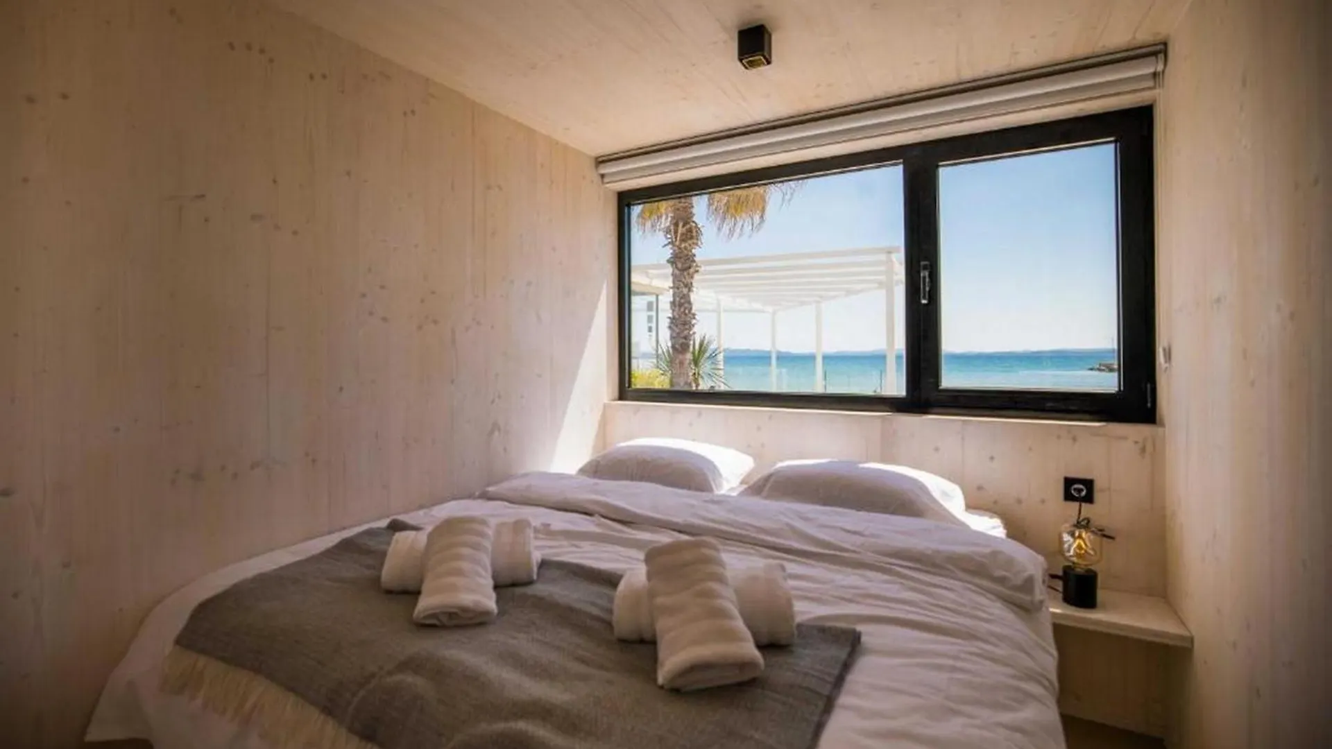 Seaview Villa プリヴラカ